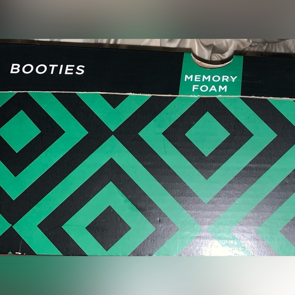 Leather Ankle Booties Crocodile Style - Picture 7 of 10